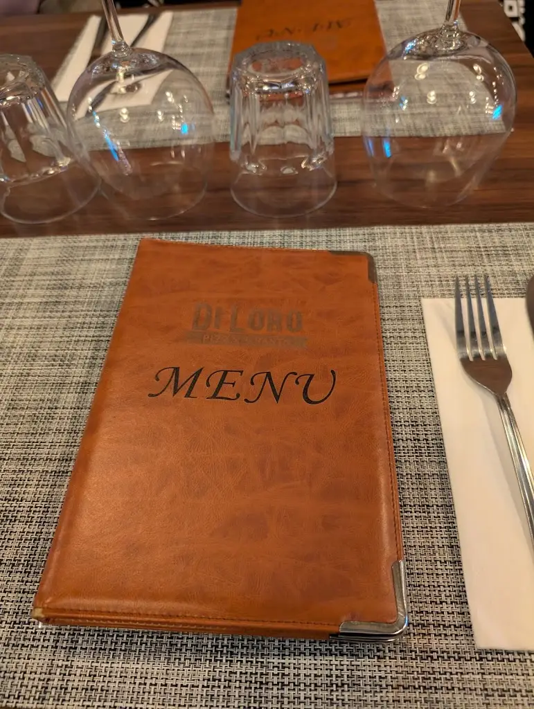 Vladimiros Kyriakidis_DI LORO Edgware_Edgware_recensione