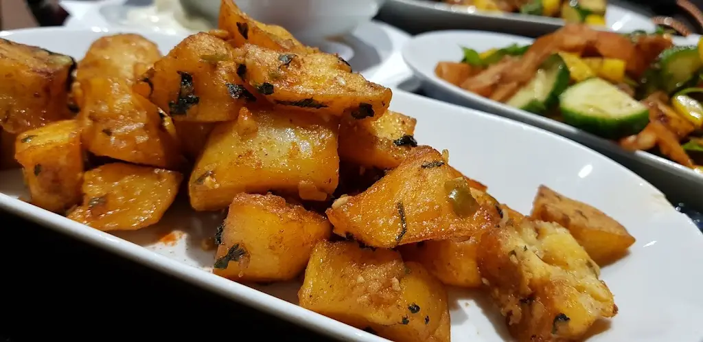 Menu_Pyramid Restaurant and Lounge, Edgware_Edgware_immagine_2