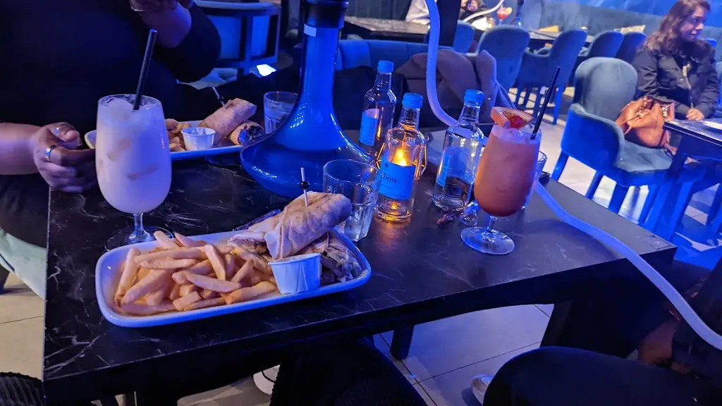 Ezim Osai_Pyramid Restaurant and Lounge, Edgware_Edgware_recensione