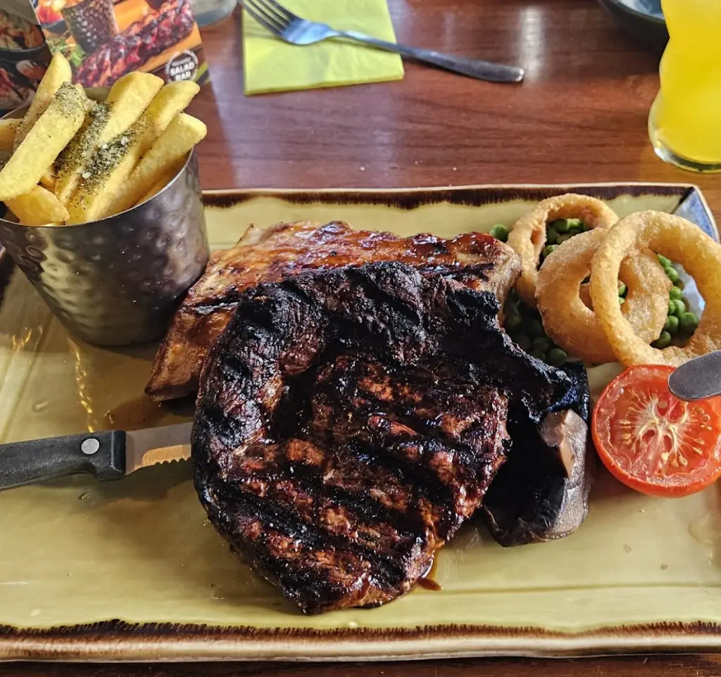 Chloë Peters_Harvester Jolly Badger Edgware_Edgware_review