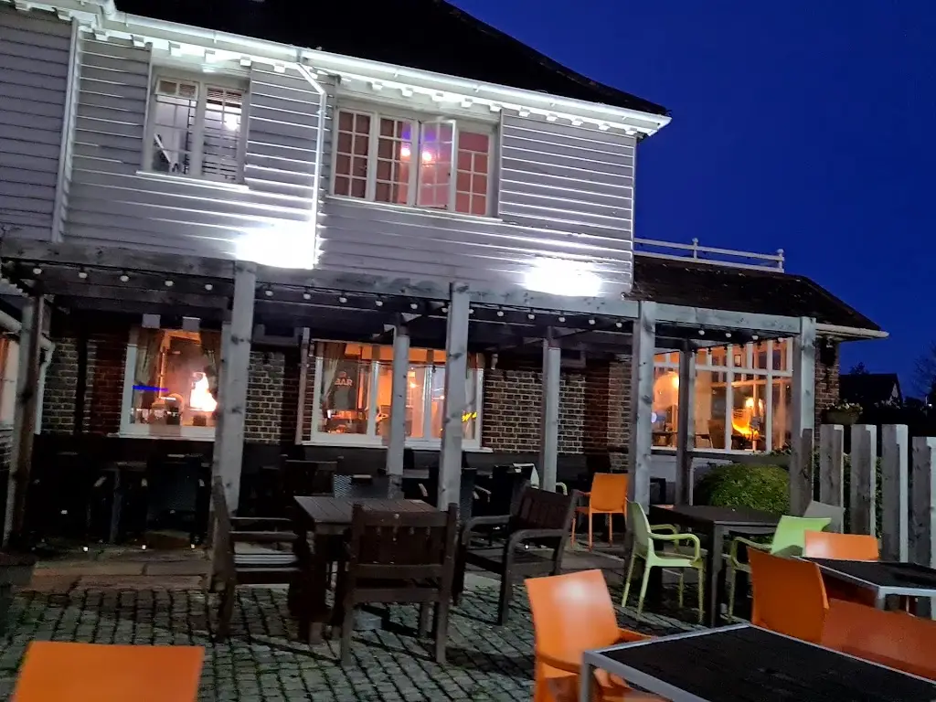 Harvester Jolly Badger Edgware_Edgware_slider_image_1