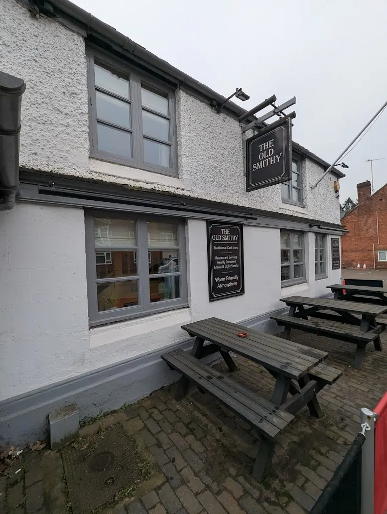 Stuart Mcginlay_The Old Smithy_Eccleshall_reseña