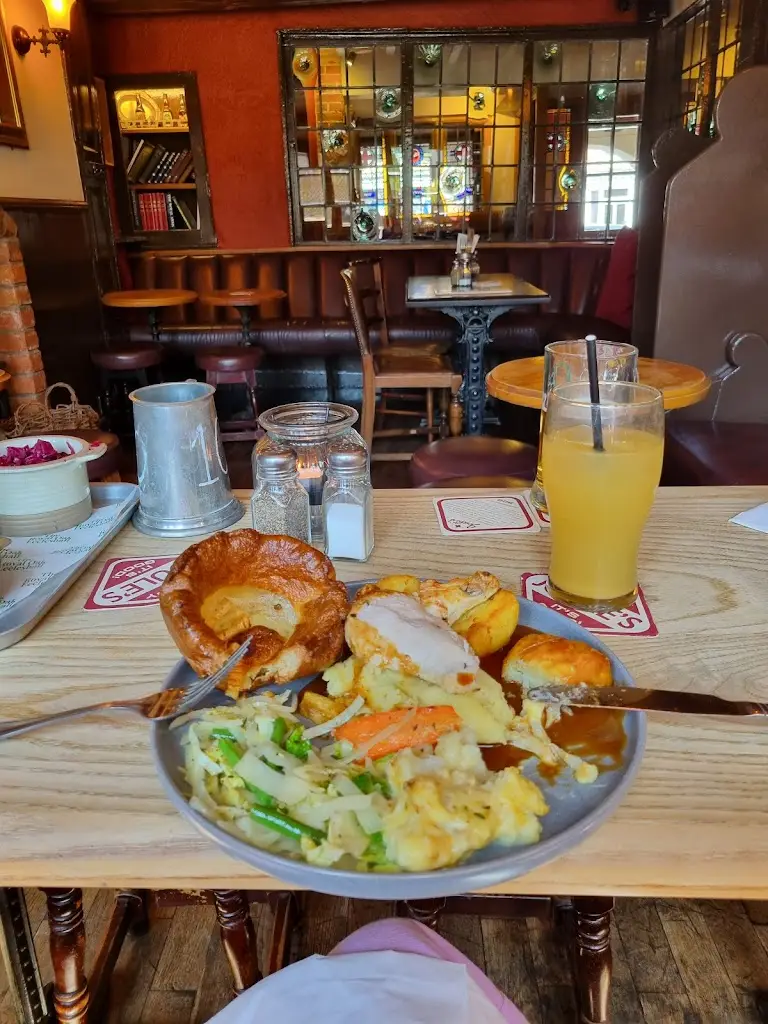 Heather Hingerty_The Royal Oak_Eccleshall_reseña