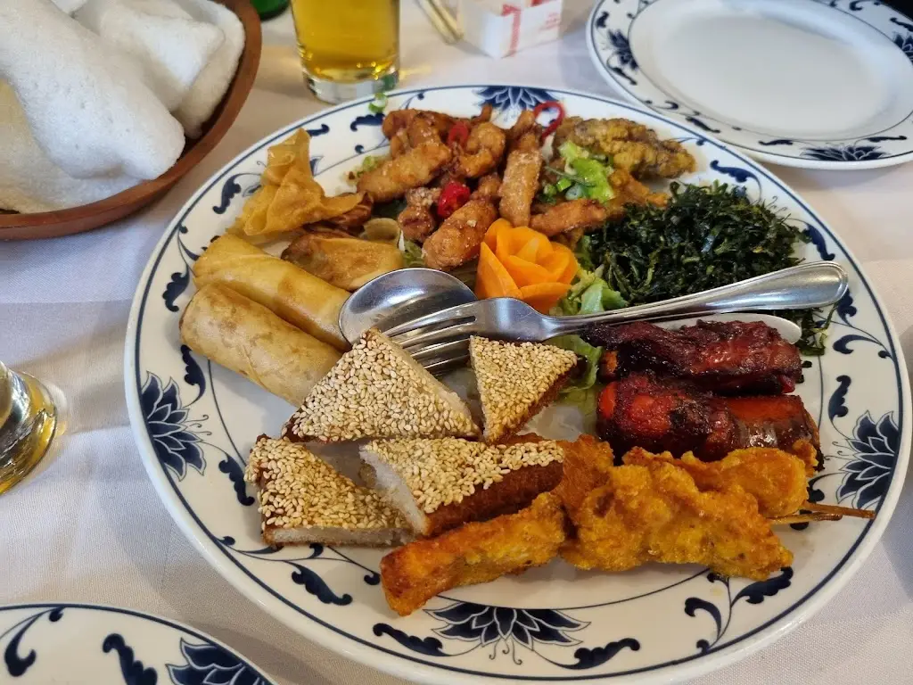 Oliver Bundy_Jasmine Peking_Eccleshall_review