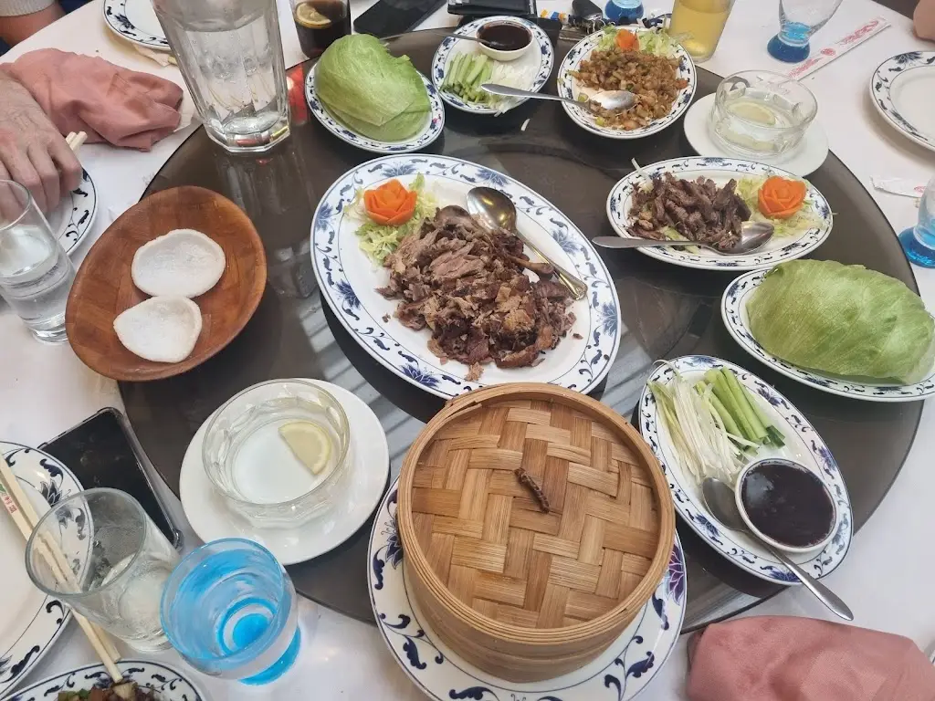 Jasmine Peking_Eccleshall_slider_image_2