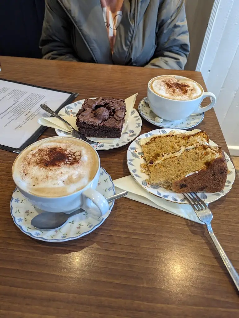 Manpreet Kaur_Country Kitchen_Eccleshall_review