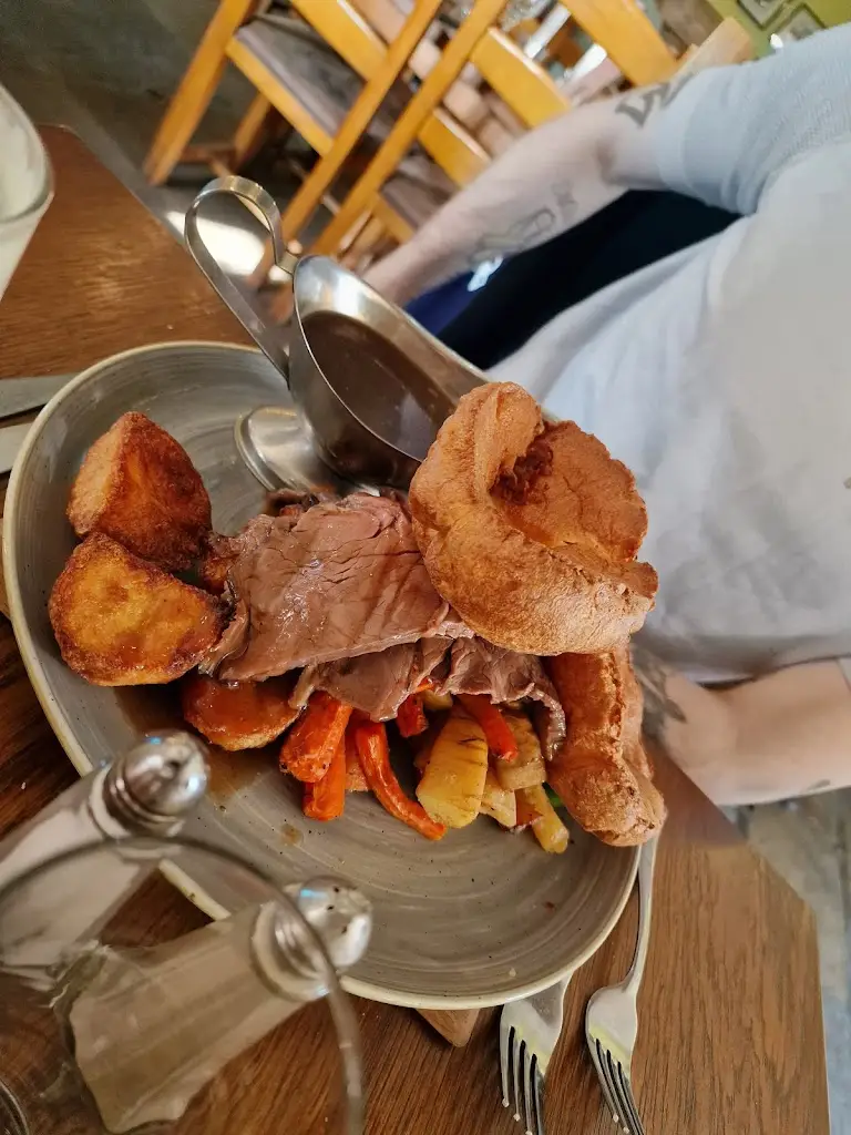 Menu_The Golden Fleece_Elland_image_6