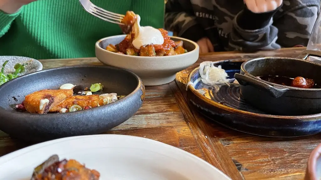 Menu_E N G I N E • SOCIAL • DINING_Elland_image_6