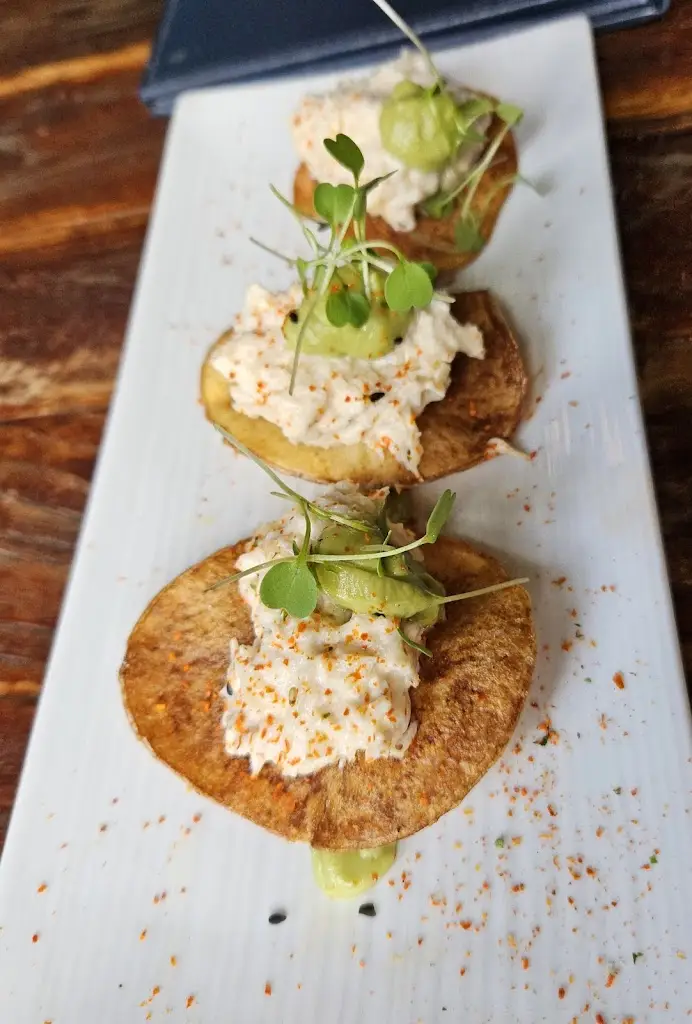 Menu_E N G I N E • SOCIAL • DINING_Elland_image_9