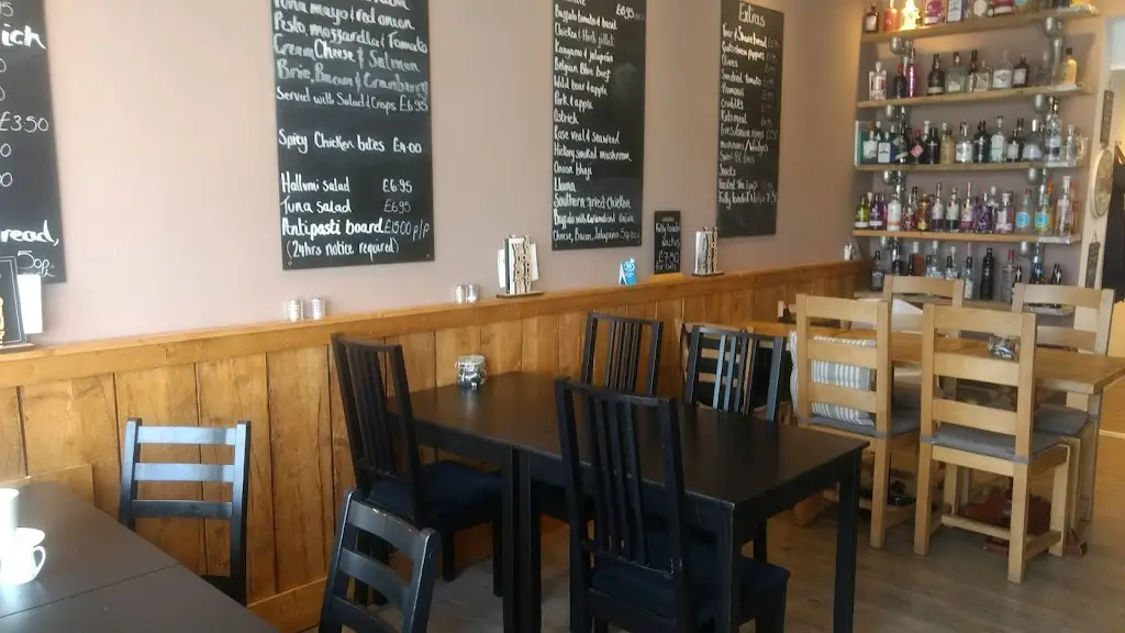 The Lounge_Astwood Bank_slider_image_1