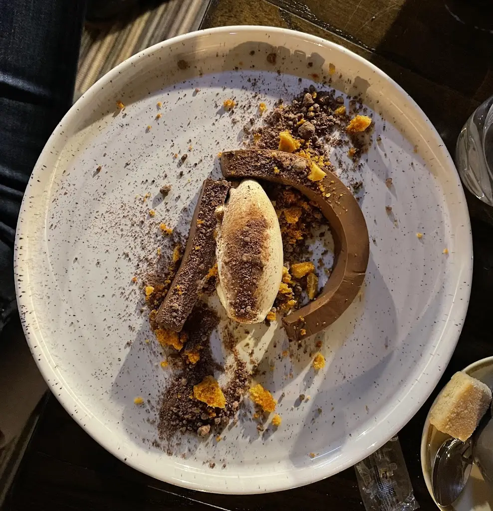 Ashley Morris_The Kings Arms Village Pub_Elmswell_review