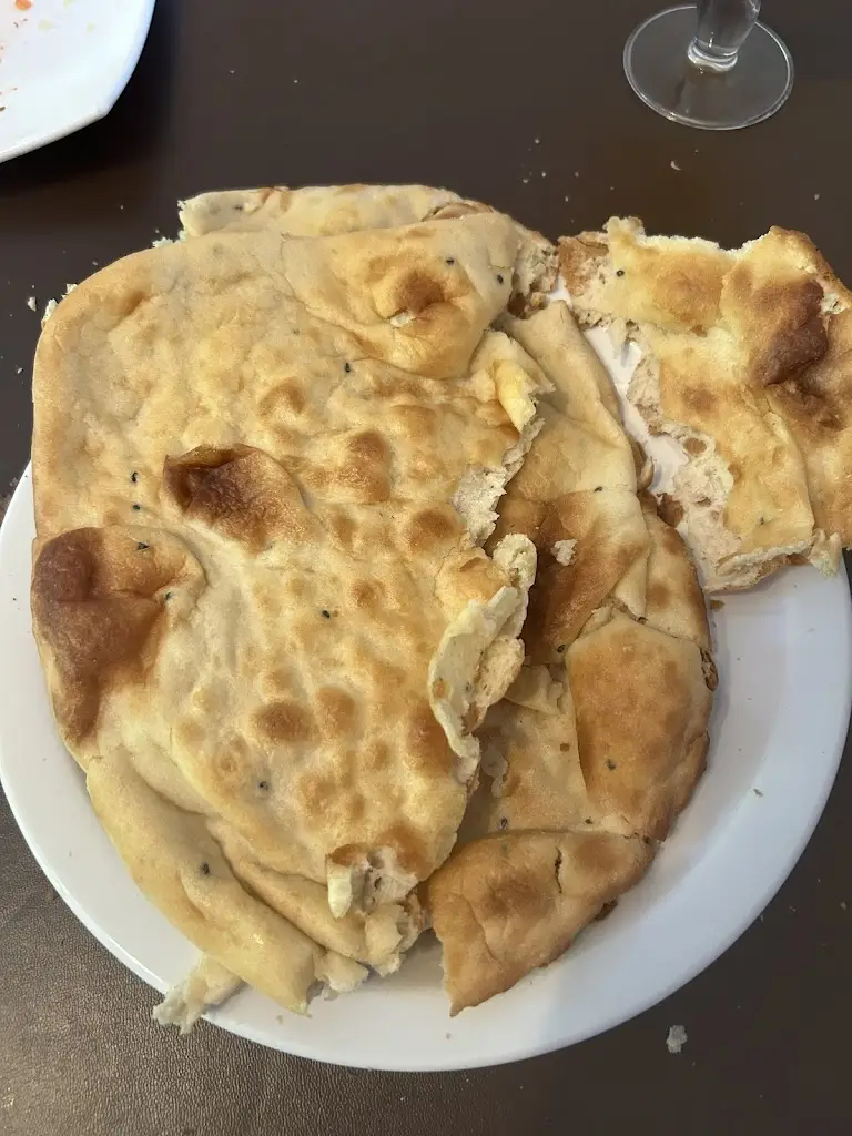 Jason Bonner_Tilla Balti_Astwood Bank_review