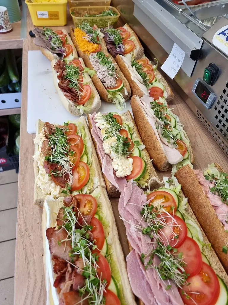 Rebecca's Kitchen_Elvington_slider_image_2