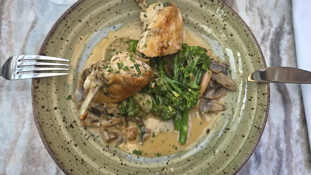 Maria T_The Garden Bar & Restaurant, Monton_Eccles_review