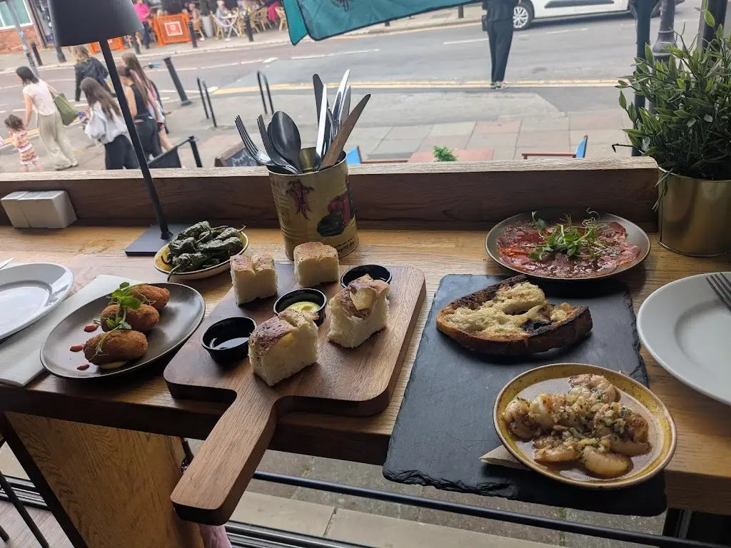 Emily H_Blacksticks_Eccles_review