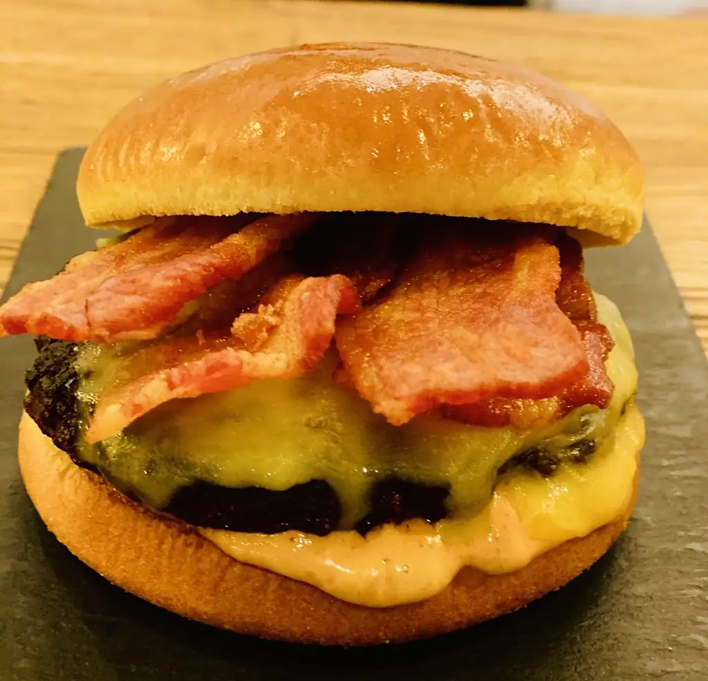 Blacksticks_Eccles_slider_image_2