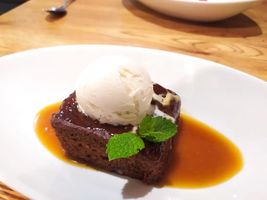 Blacksticks_Eccles_slider_image_3