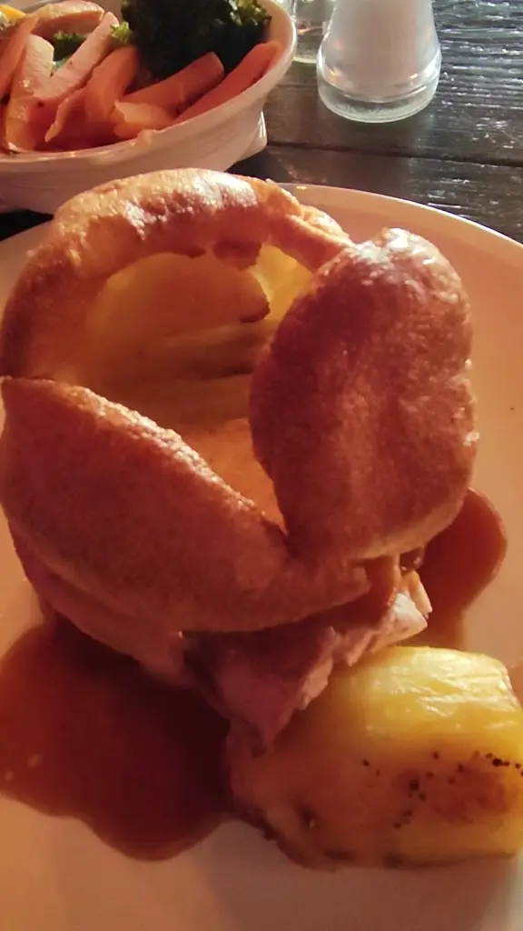 The Waterside Bar, Rooms & Restaurant_Eccles_slider_image_2