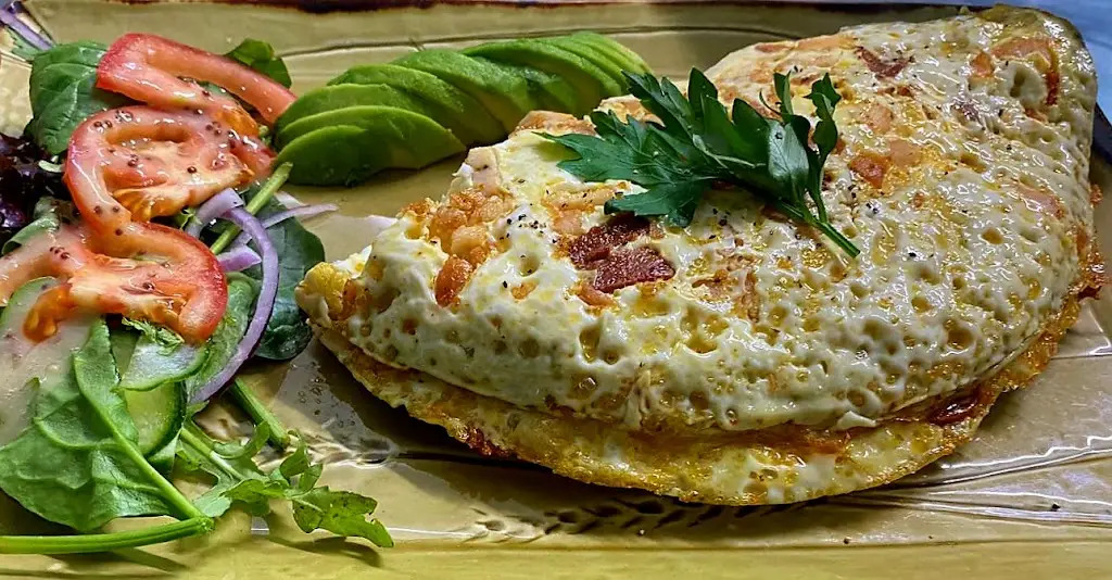 Dino's Bar & Kitchen, Monton_Eccles_slider_image_2