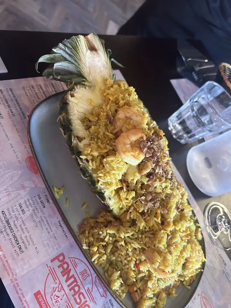 Menu_Pantasia_Eccles_image_2