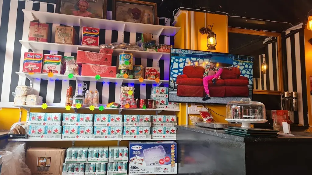 Steven Courtney_Yetti's Kitchen_Eccles_review