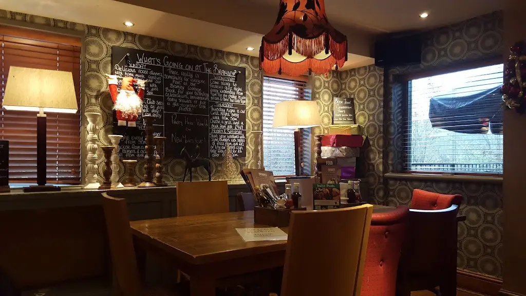 The Bramley Cottage_Astwood Bank_slider_image_1