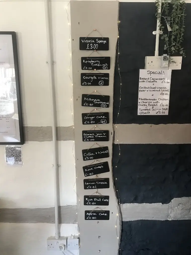 Menu_The Little Barn Cafe_Elstead_image_4