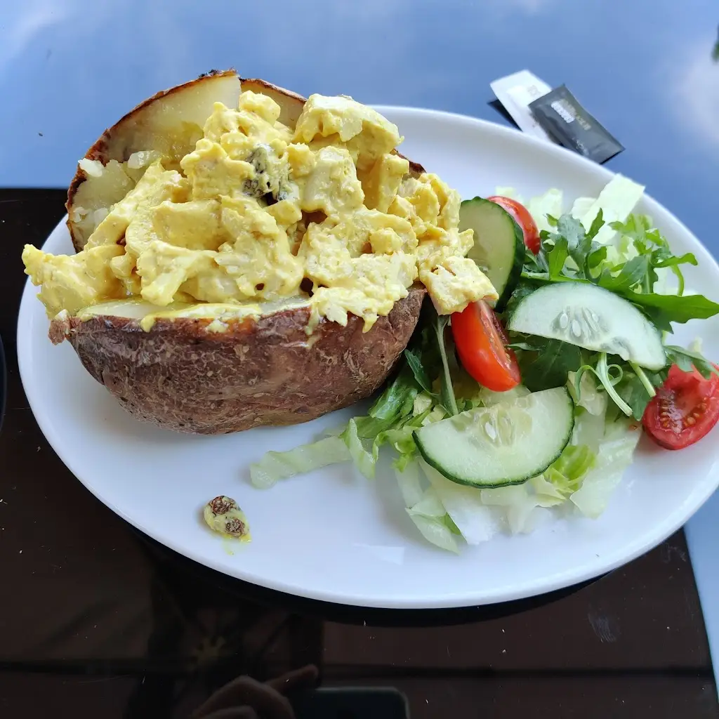 Menu_The Pavilion Cafe_Elstead_image_6