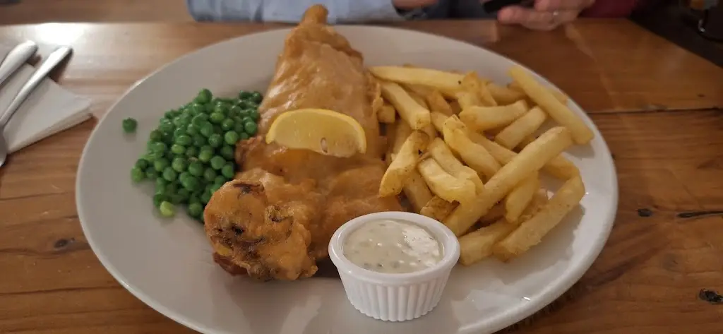 The Twisted Trout_Empingham_slider_image_2