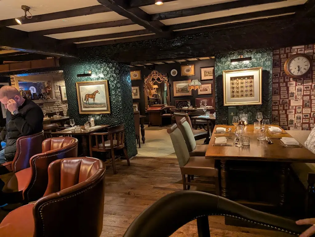 Three Acres Inn & Restaurant_Emley_slider_image_3