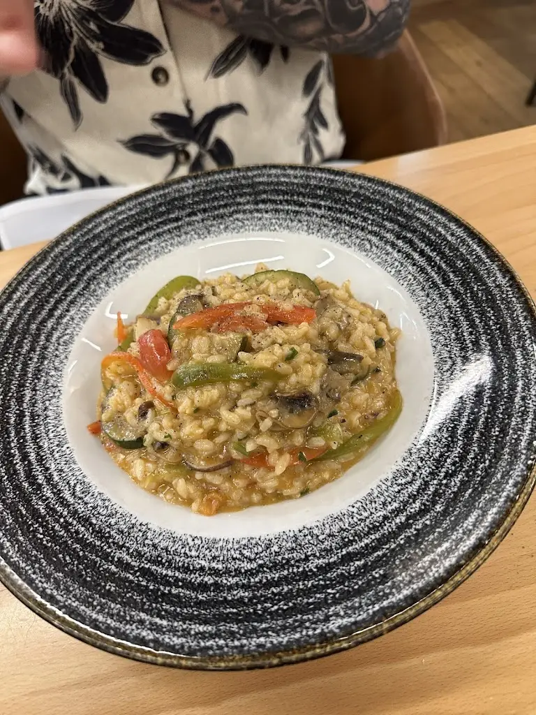 Laura Vilela_Caffe Gondola_Egham_review