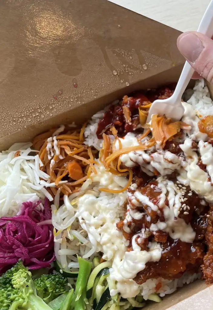 eyshi_The Cups_Egham_review