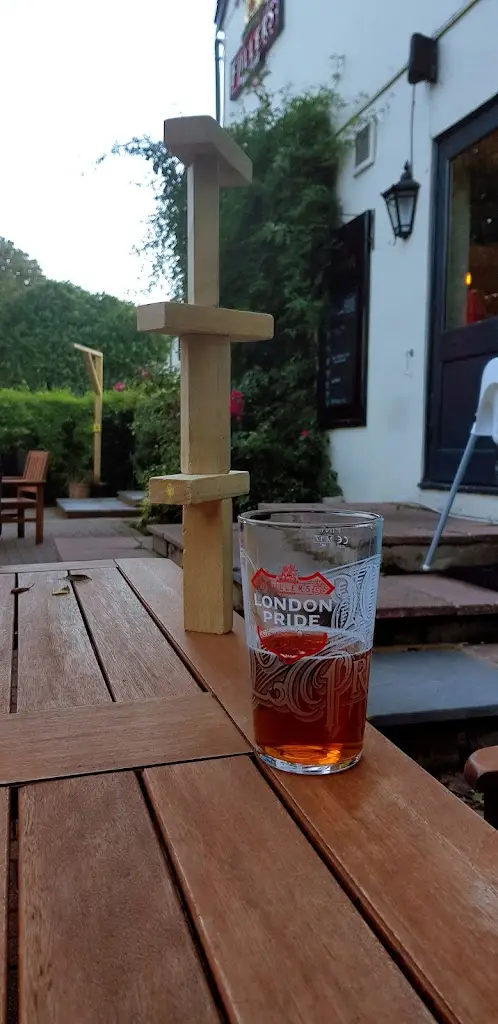 Menu_The Beehive, Egham_Egham_image_5