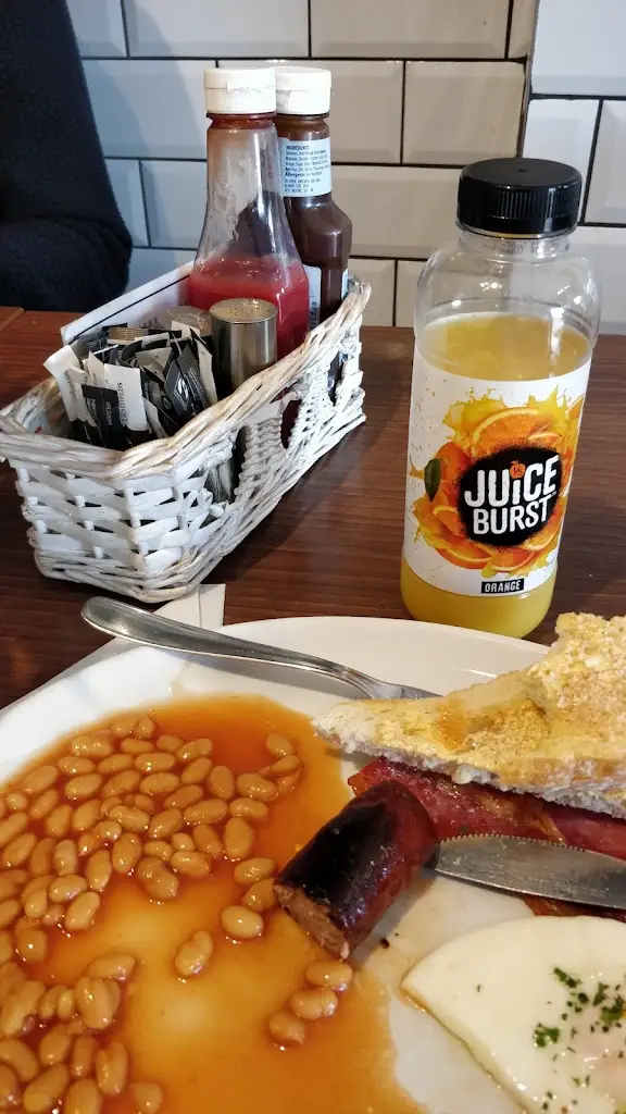 Menu_Eggham On Toast Cafe & Catering _Egham_image_4