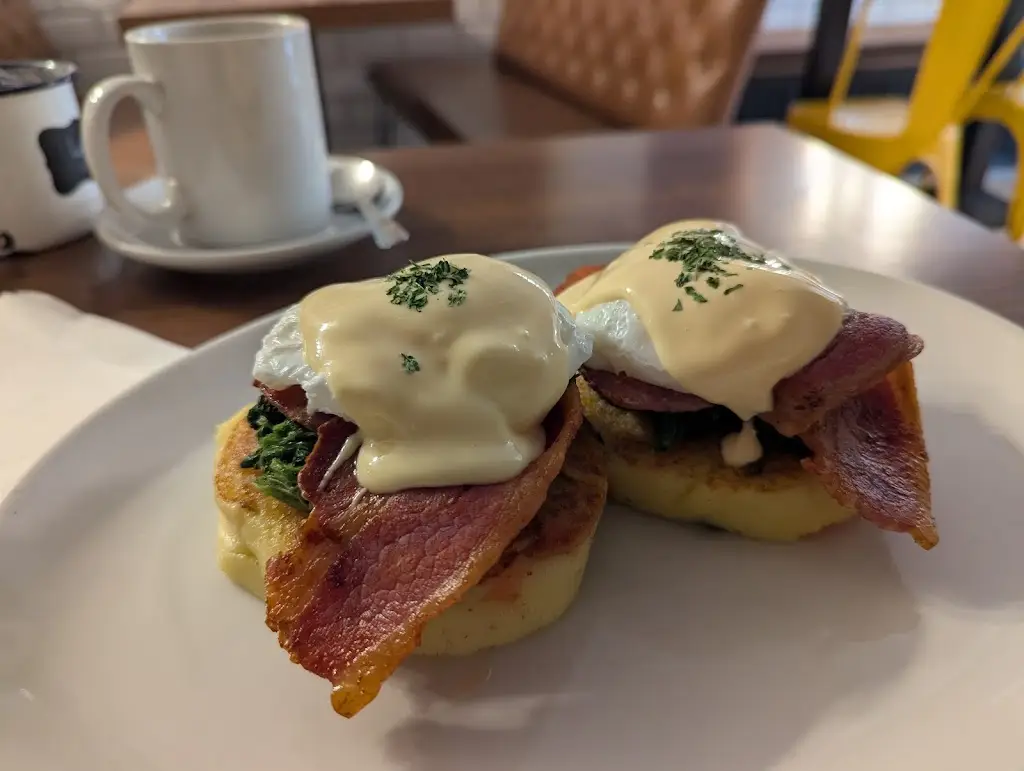 Tim Keates_Eggham On Toast Cafe & Catering _Egham_review
