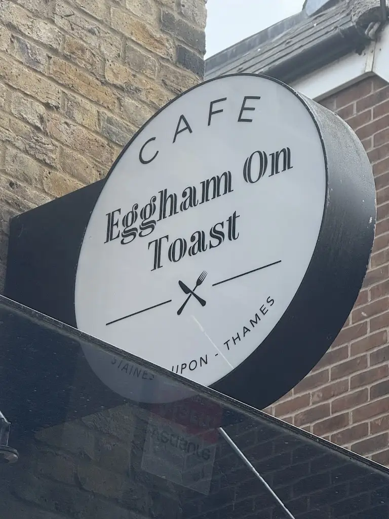 Heidi Crombie_Eggham On Toast Cafe & Catering _Egham_review