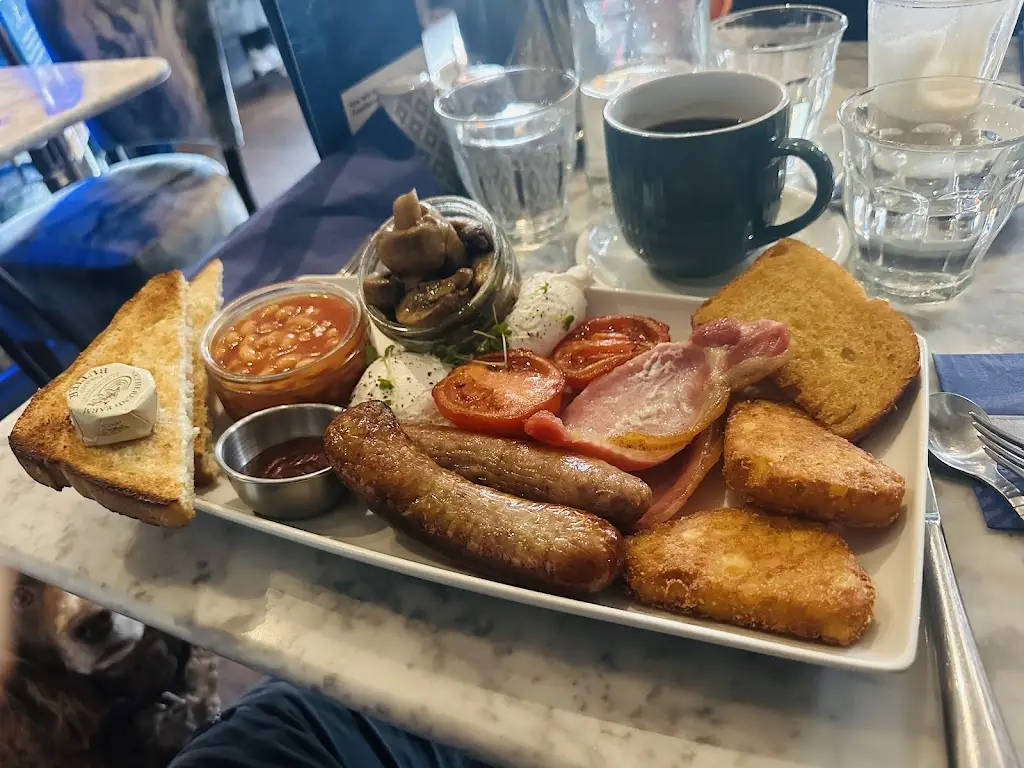 Alistair Hunt_J Reserve Ilkley_Addingham_review