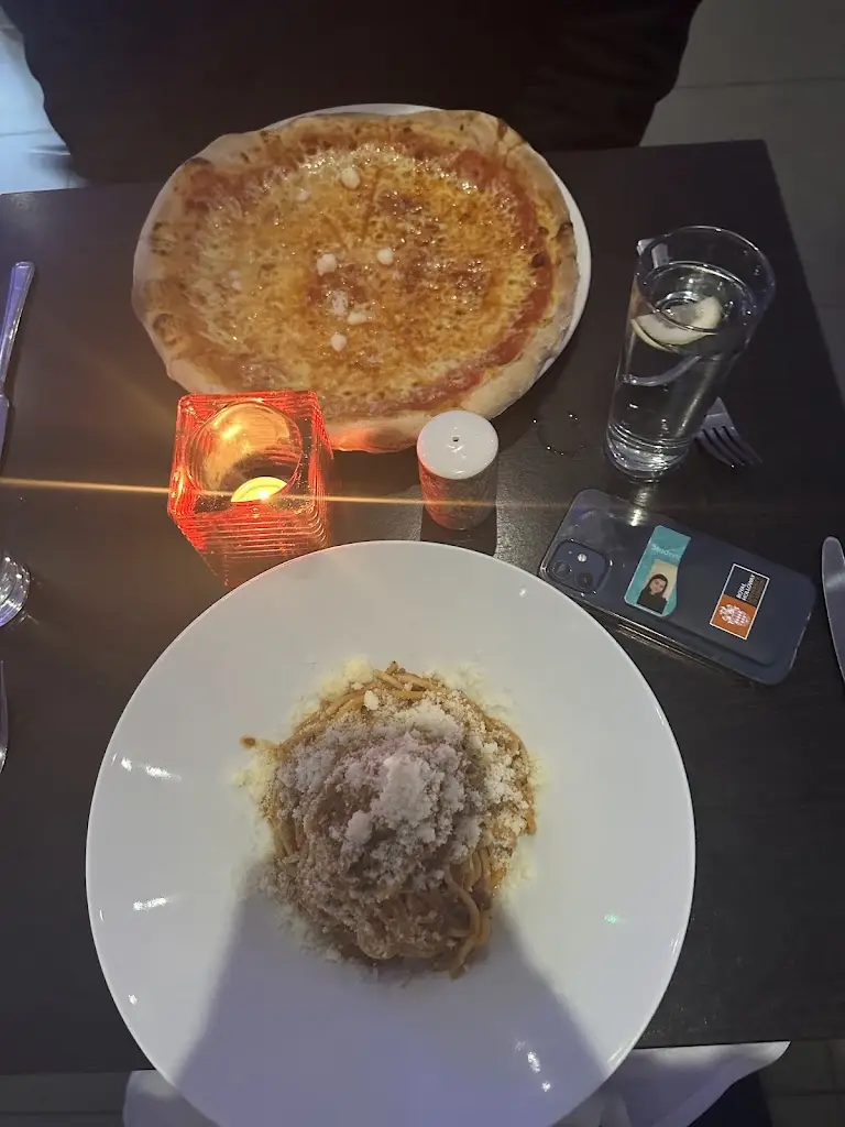 Menu_Bellini Egham_Egham_image_2