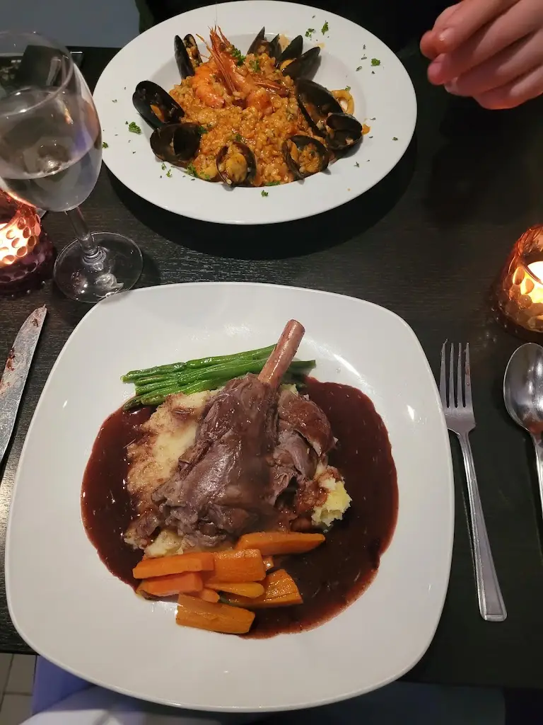 Kelly Francis_Bellini Egham_Egham_review