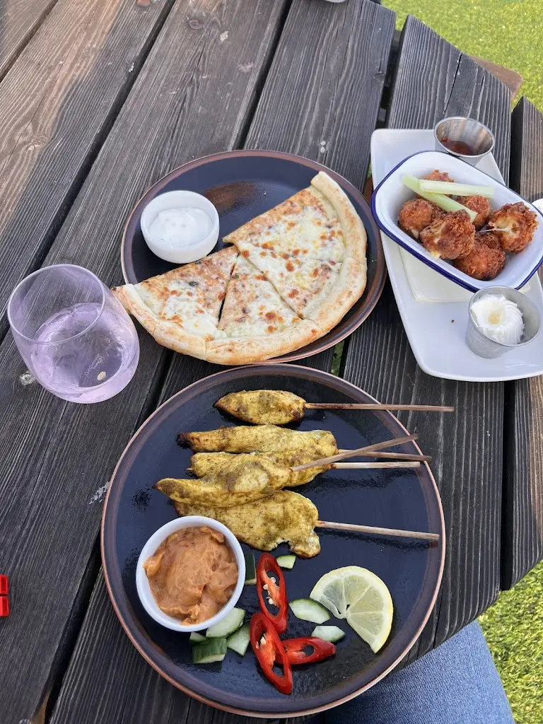 Lucy Cox_The Rose & Crown_Egham_recensione