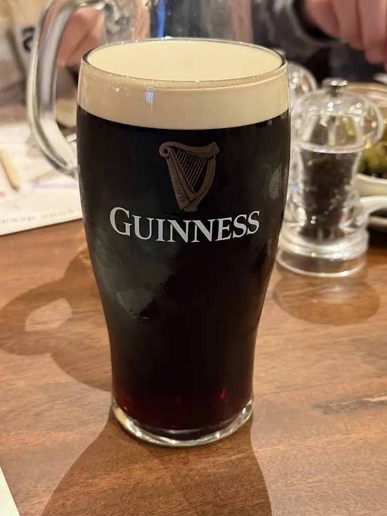 David Hansen_The Barley Mow_Egham_review