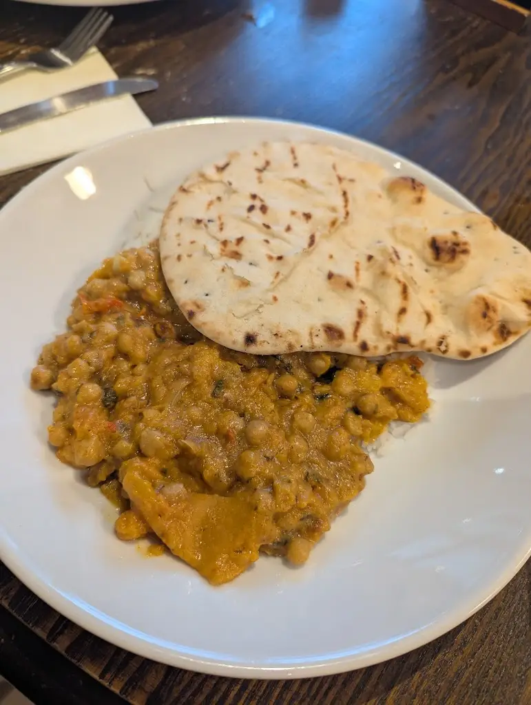 Candice Blythe_The Three Willows_Elsenham_review