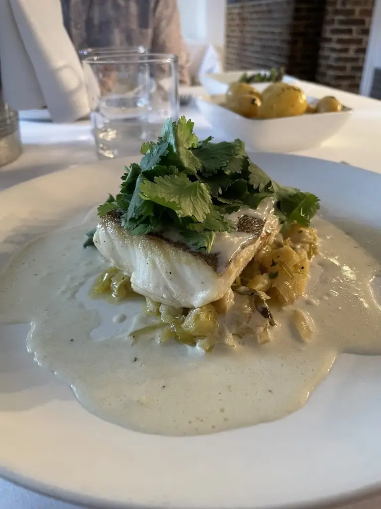 S B_The Lower Street Brasserie_Elsenham_review
