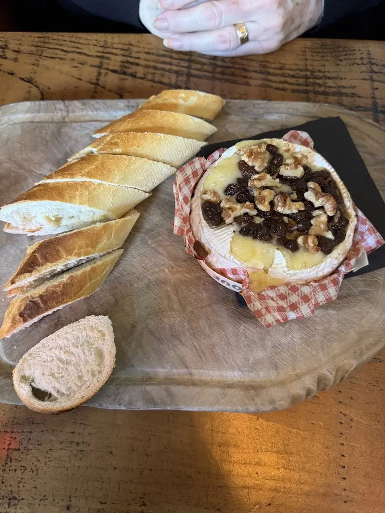 Emily Kapllani_The Cock Inn_Elsenham_review