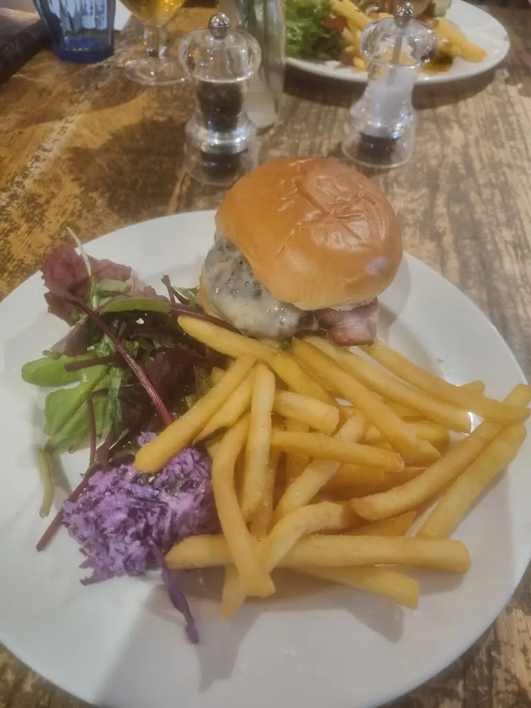 Menu_Eaton Oak, St Neots_Eaton Socon_image_5