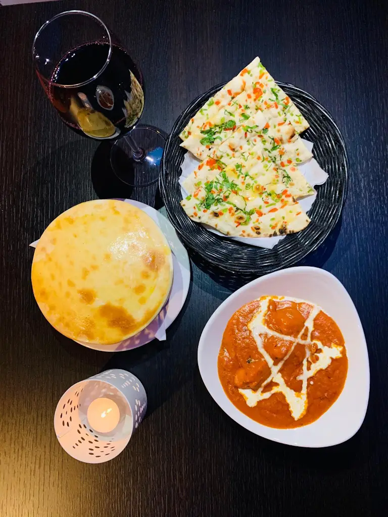 Rose and Mango Saint Neots_Eaton Socon_slider_image_2