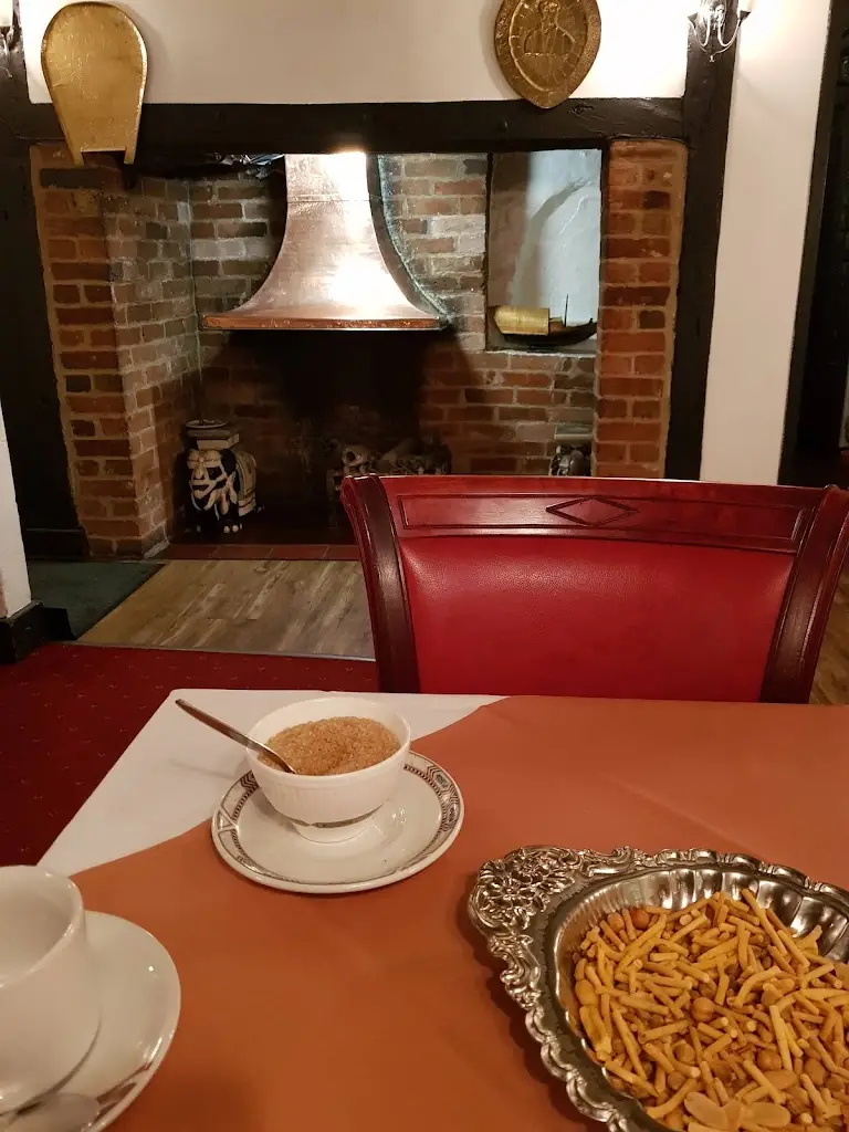 Akbar Tandoori_Eaton Socon_slider_image_2