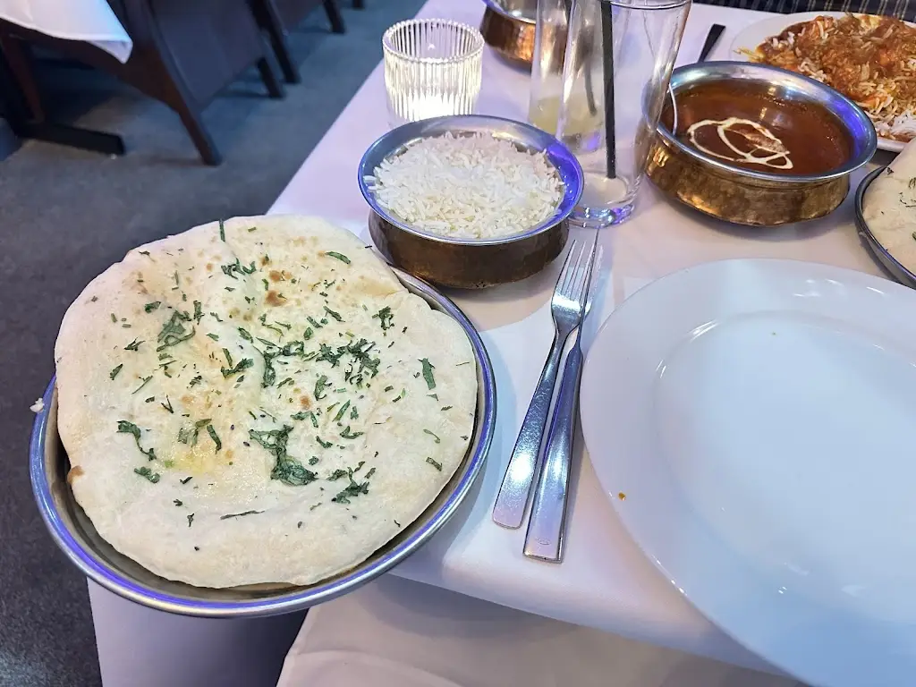 Ben Scott_Nawab Lounge_Eaton Socon_review