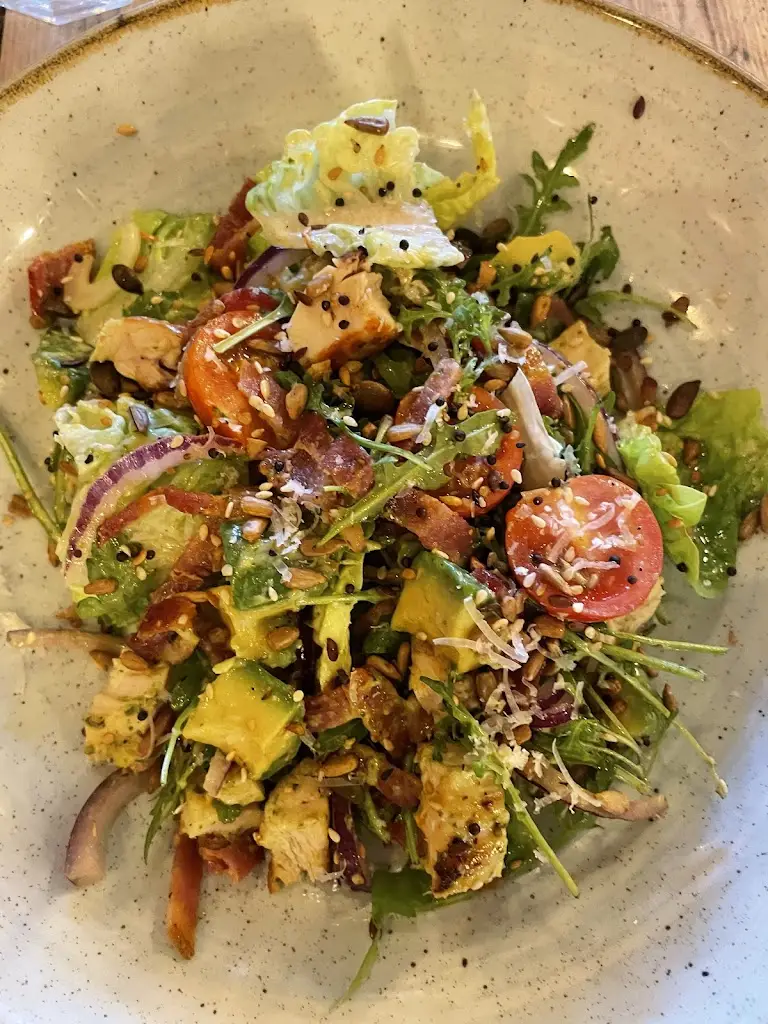 M. K._Ferro Lounge_Eaton Socon_review