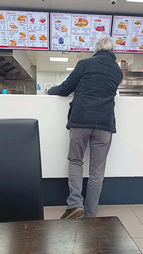 Ethan Mcguire_Favorite Chicken & Ribs St Neots_Eaton Socon_review